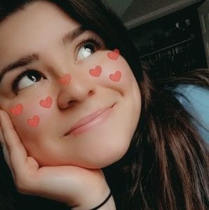 Meet your Posher, Jazmin